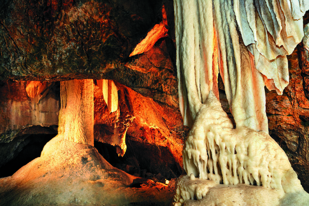 Moravsky kras grotten moravië tsjechië